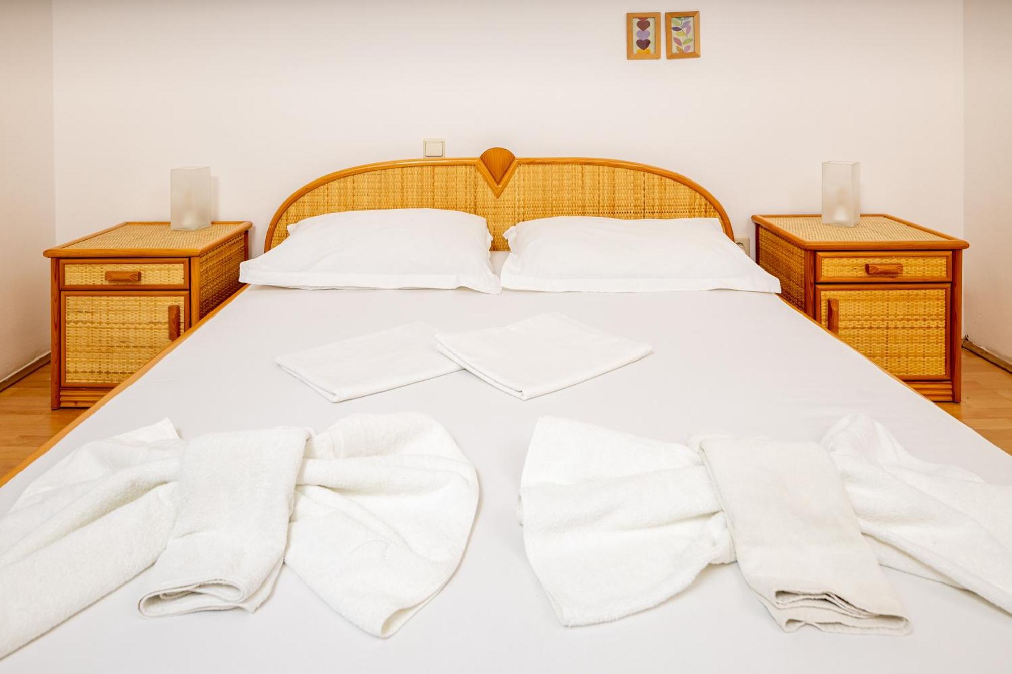 Hotel Timun Gdinj المظهر الخارجي الصورة